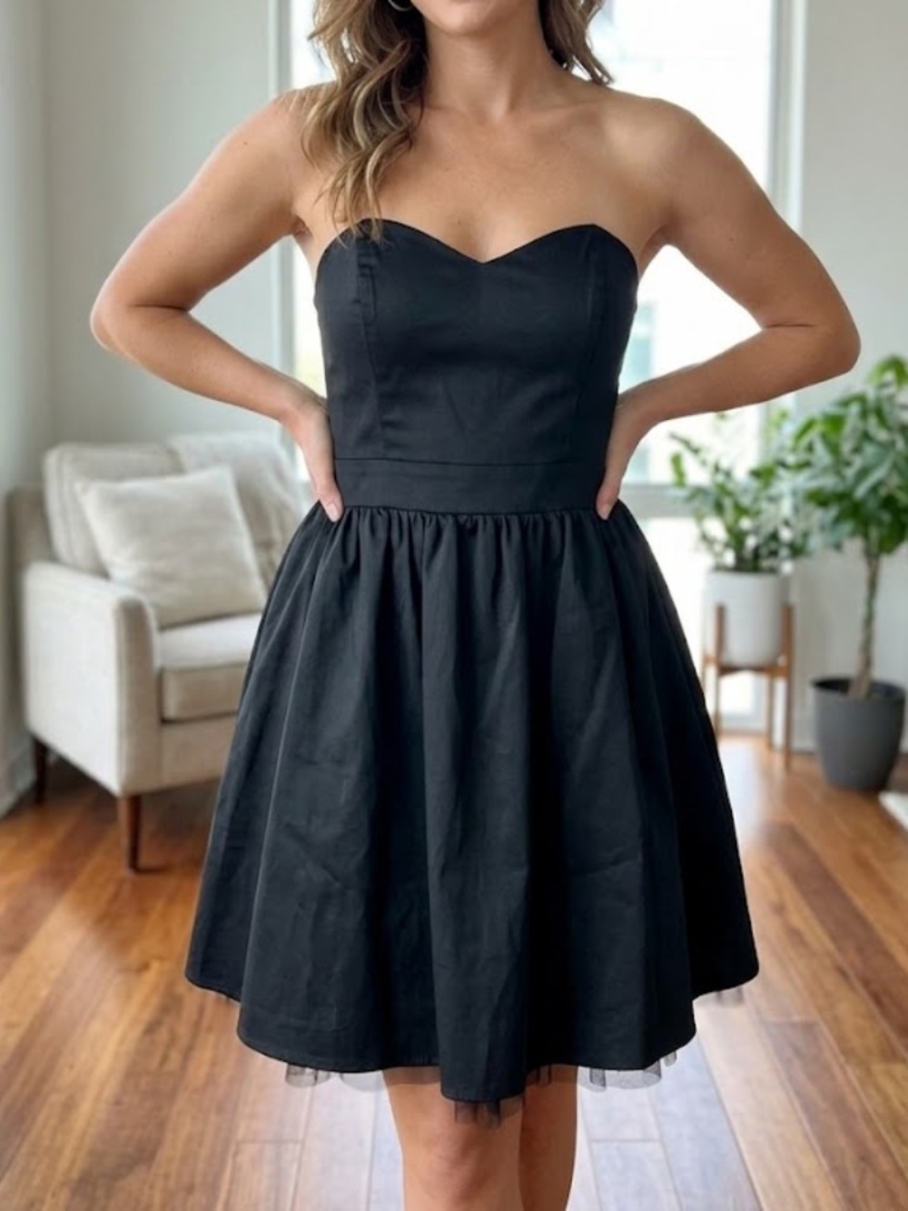 Sound & Matter Strapless Tulle Cocktail Mini Dress | Size M